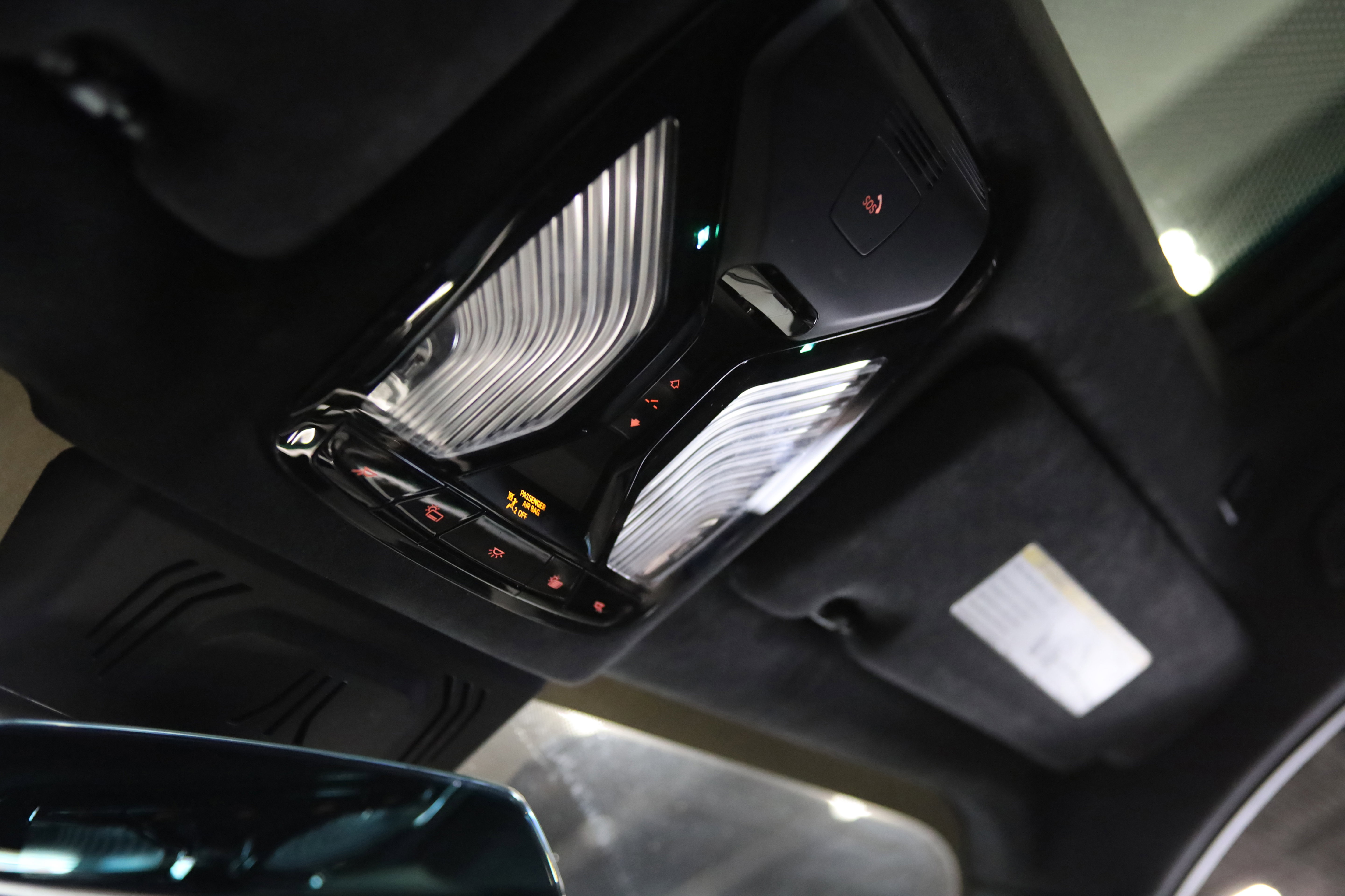 Used 2022 BMW X7 M50i w/ Dynamic Handling Package image 29