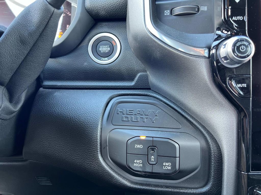 New 2025 RAM 2500 Laramie image 29