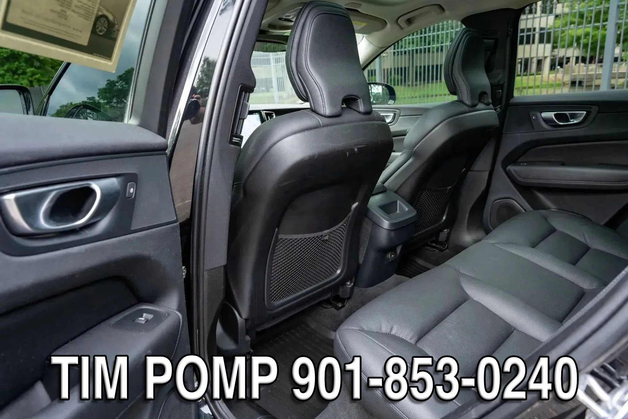 Used 2024 Volvo XC60 B5 Plus AWD/4WD image 13