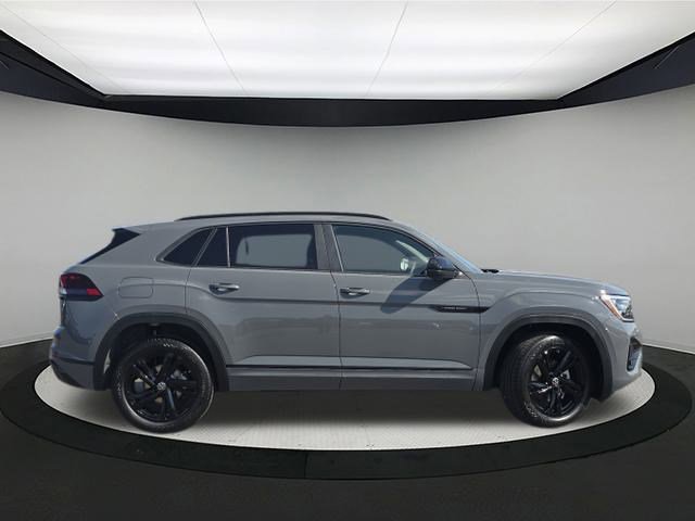 New 2026 Volkswagen Atlas Cross Sport SEL R-Line image 8