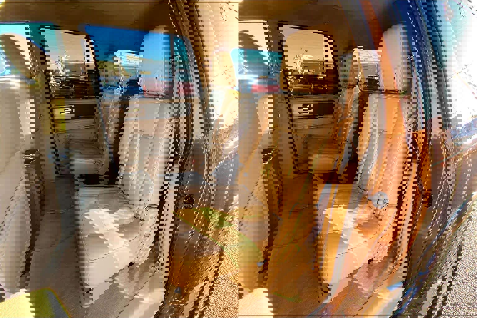 Used 2012 Ford Expedition EL XLT image 20