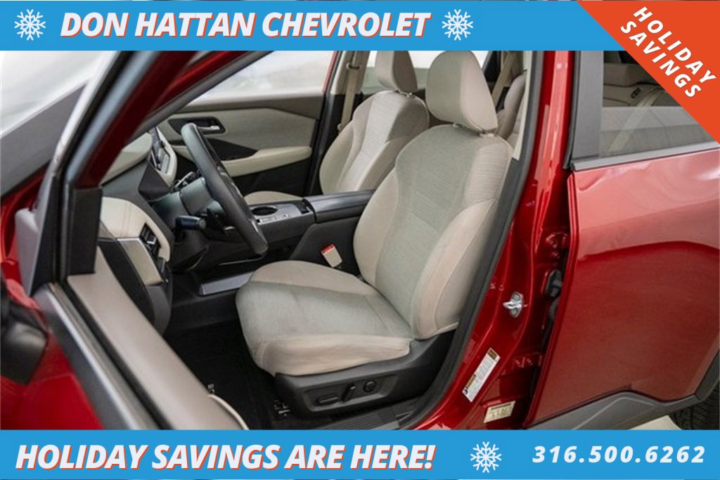 Used 2023 Nissan Rogue SV image 4