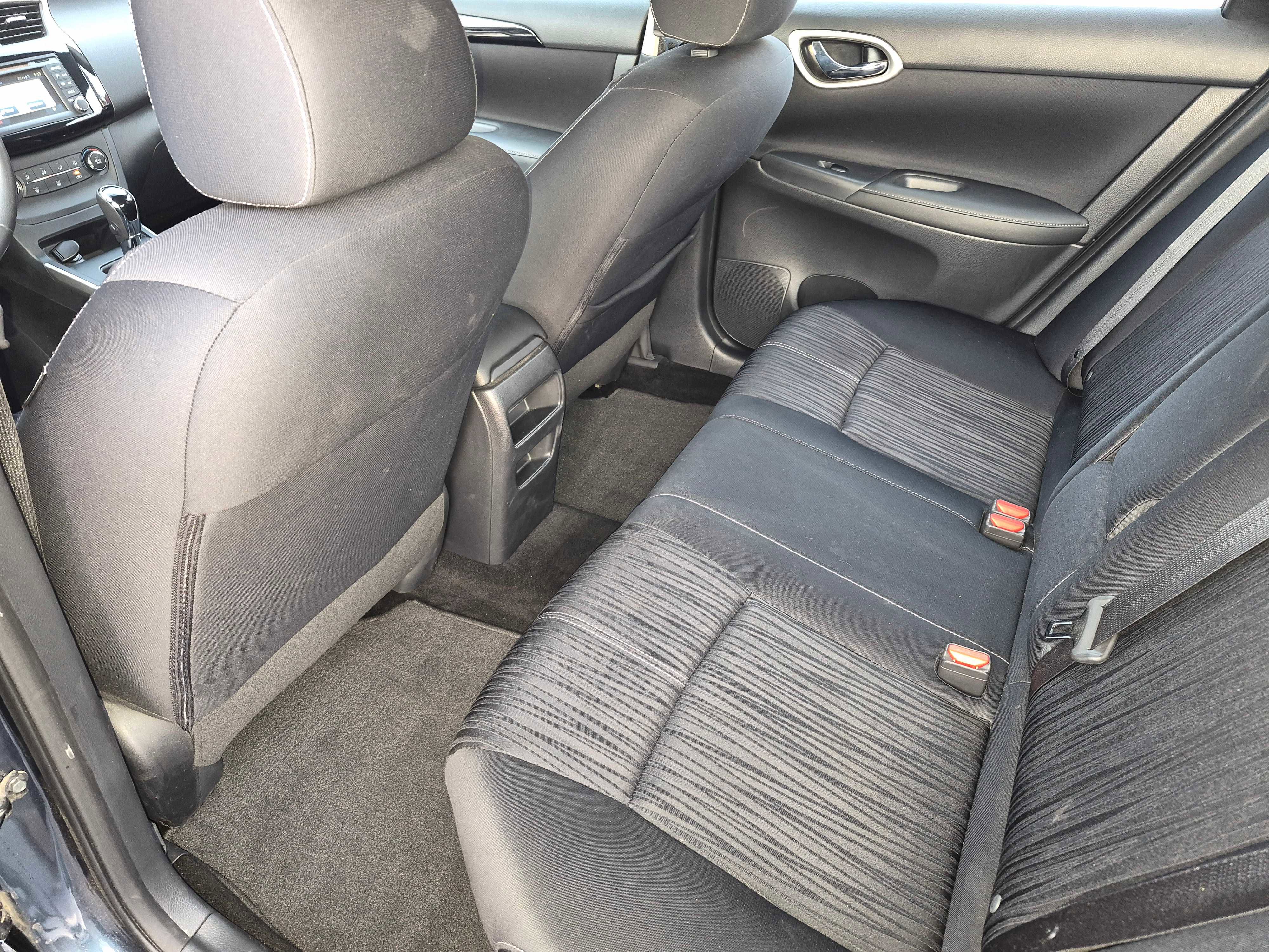 Used 2016 Nissan Sentra SV w/ Driver's Assist Package image 11