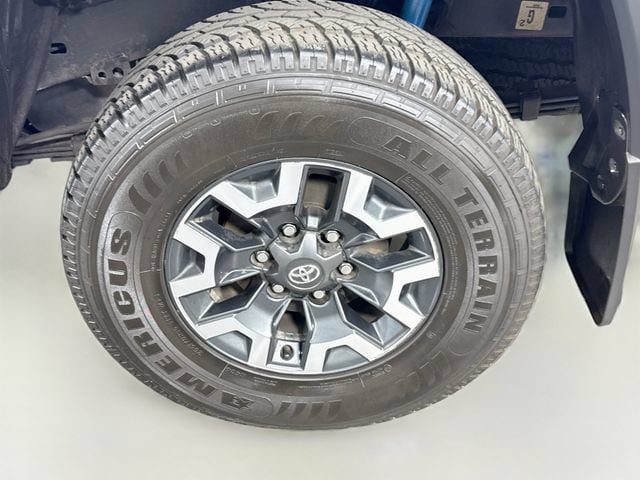 Certified 2022 Toyota Tacoma TRD Off-Road w/ Technology Package AWD/4WD image 30