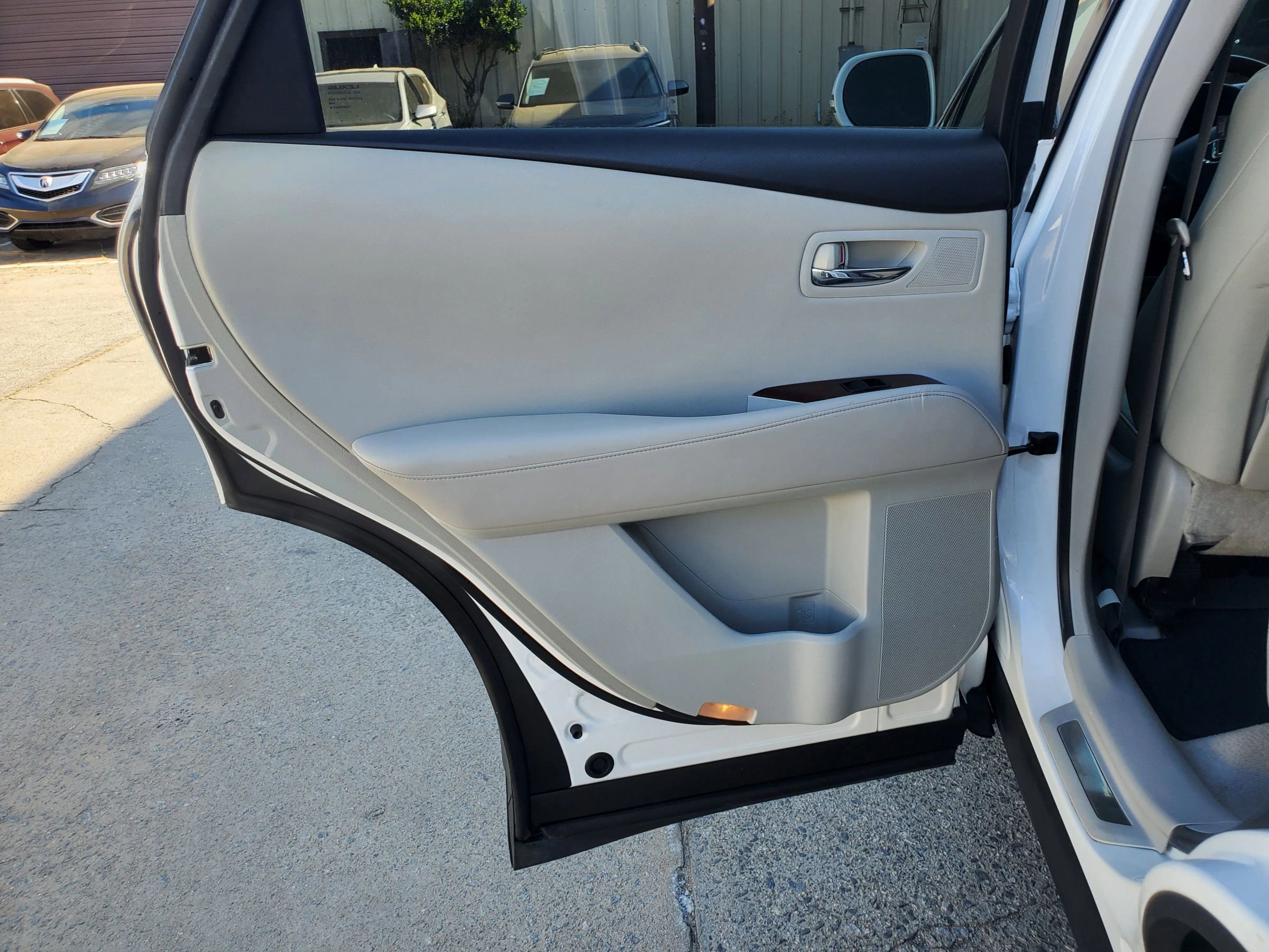 Used 2010 Lexus RX 350 AWD image 17