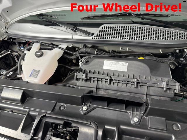 New 2024 Chevrolet Express 2500 Extended image 40