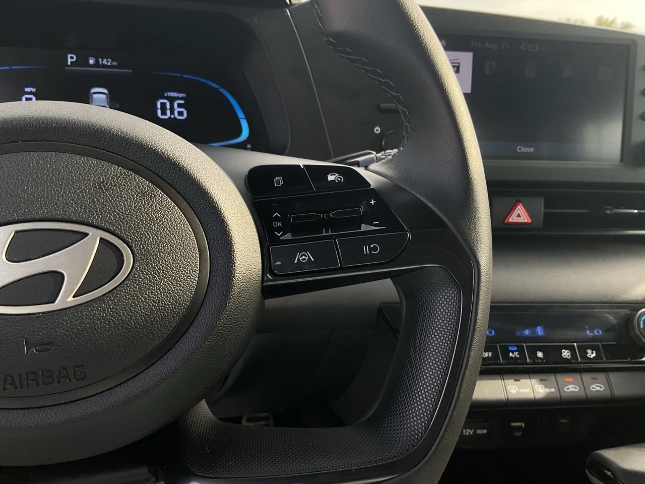 Used 2026 Hyundai Elantra Sport FWD image 29