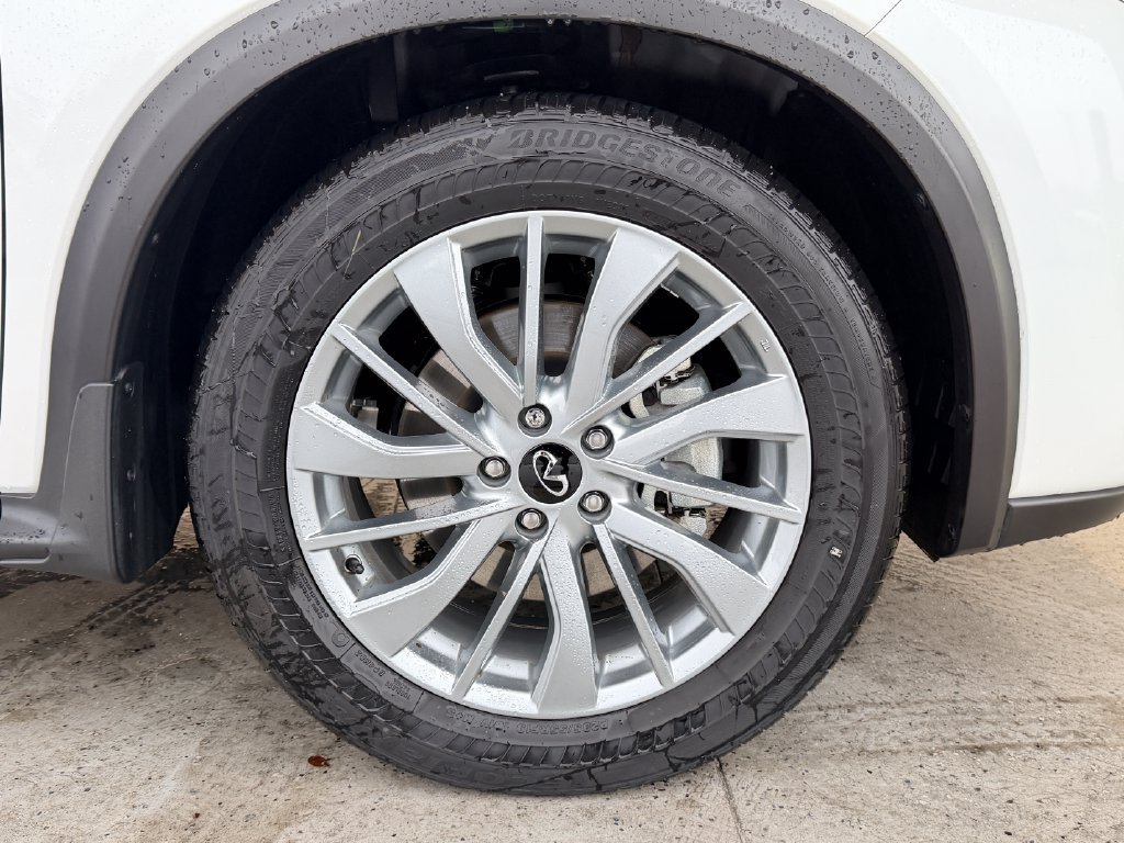 Certified 2025 INFINITI QX50 Luxe AWD/4WD image 50