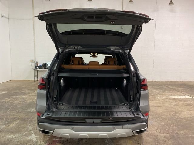 Used 2026 BMW X5 sDrive40i RWD image 9