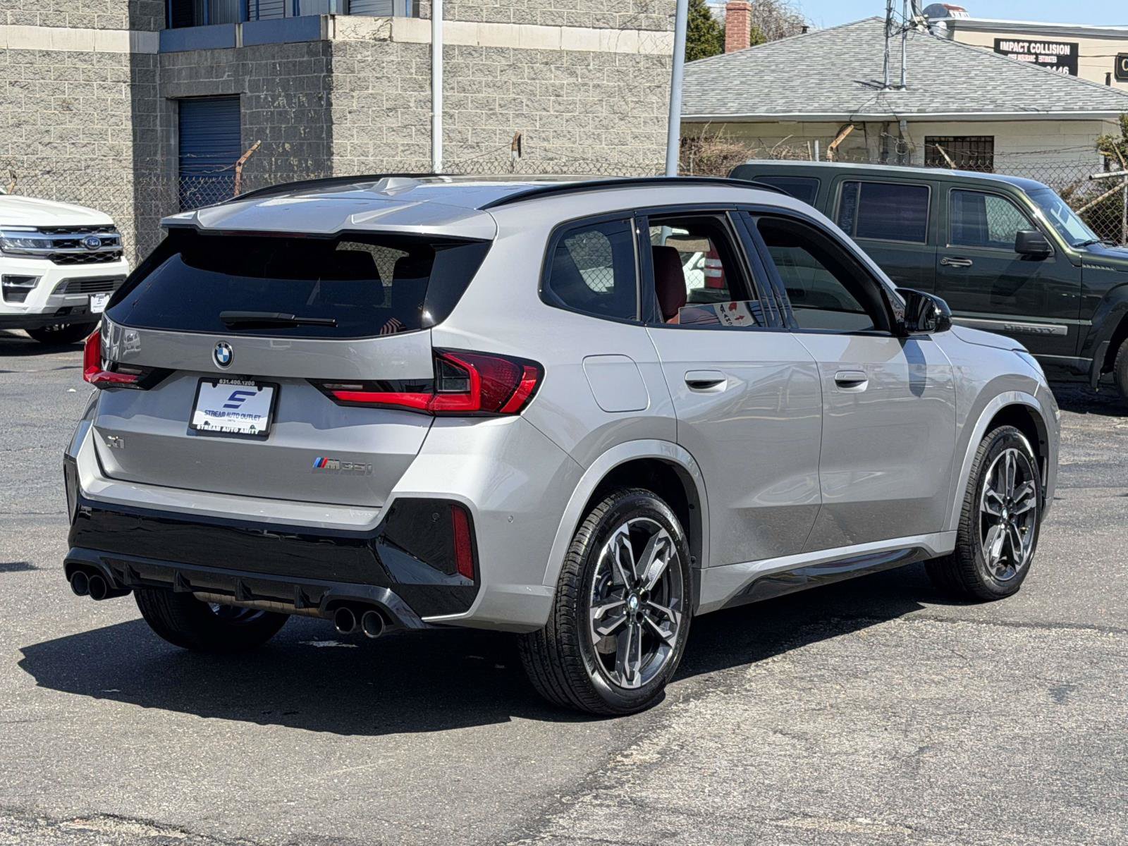 Used 2026 BMW X1 M35i w/ Technology Package AWD/4WD image 8