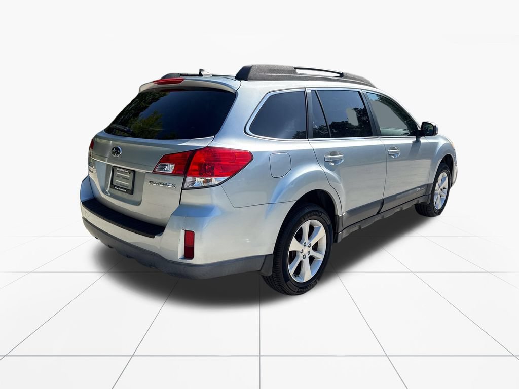 Used 2013 Subaru Outback 2.5i Limited w/ Popular Pkg 1A AWD/4WD image 8