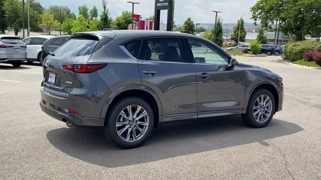 New 2025 MAZDA CX-5 AWD 2.5 S w/ Premium Plus Pkg image 2