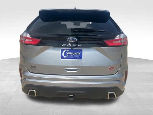 Used 2023 Ford Edge ST image 8