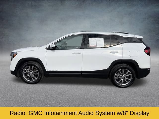 Used 2023 GMC Terrain SLT image 8