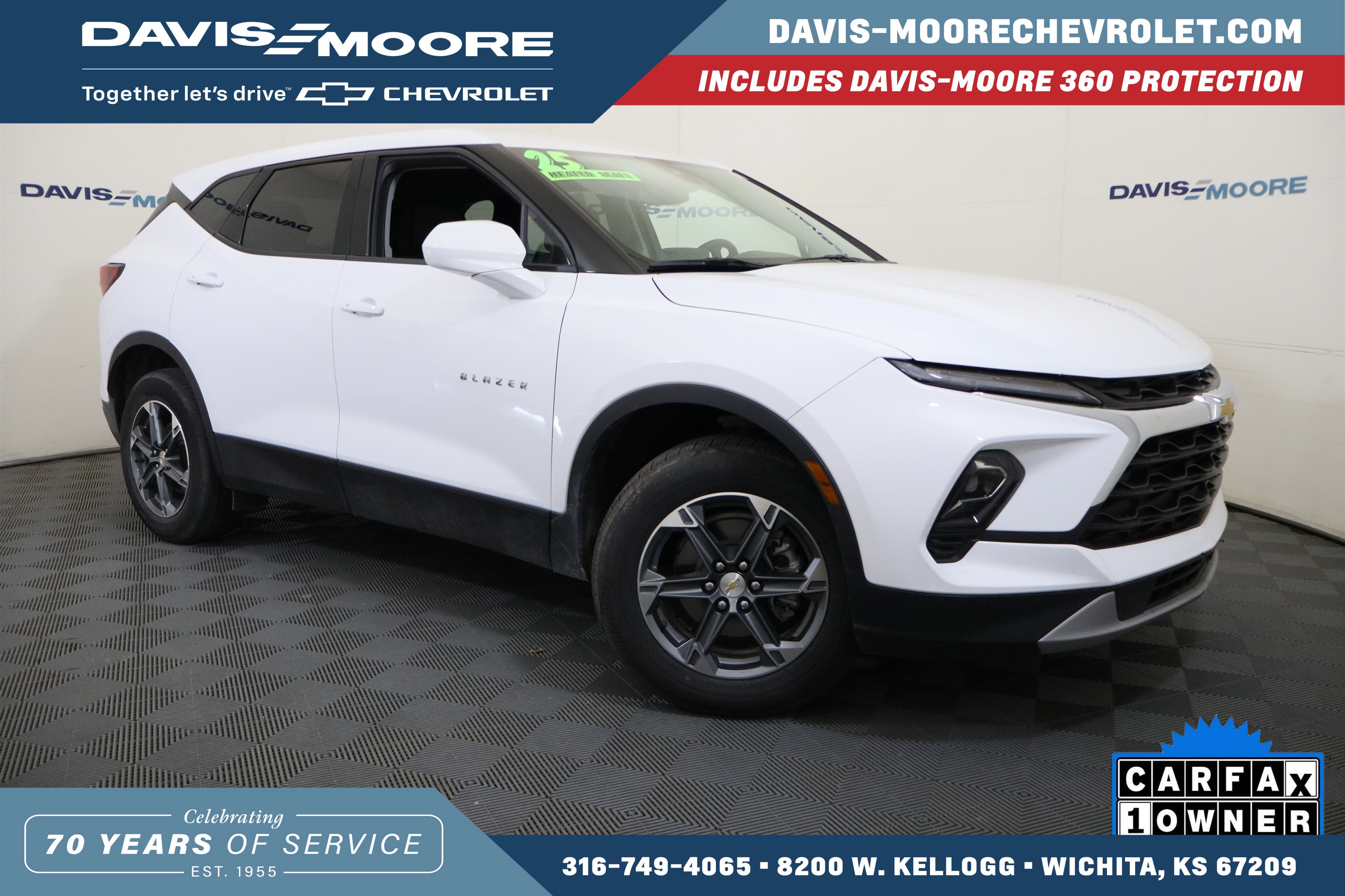 Used 2025 Chevrolet Blazer LT AWD/4WD image 1