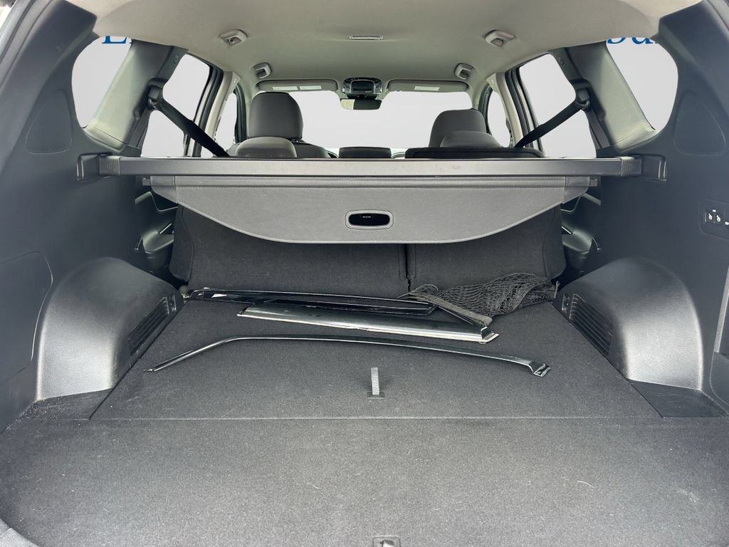 Used 2022 Hyundai Santa Fe XRT FWD image 15