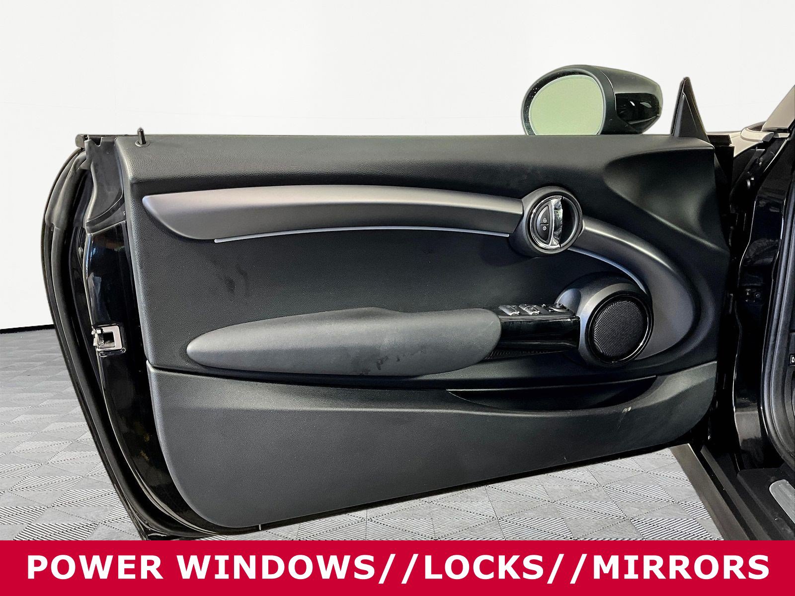 Used 2024 MINI Cooper Convertible FWD image 18