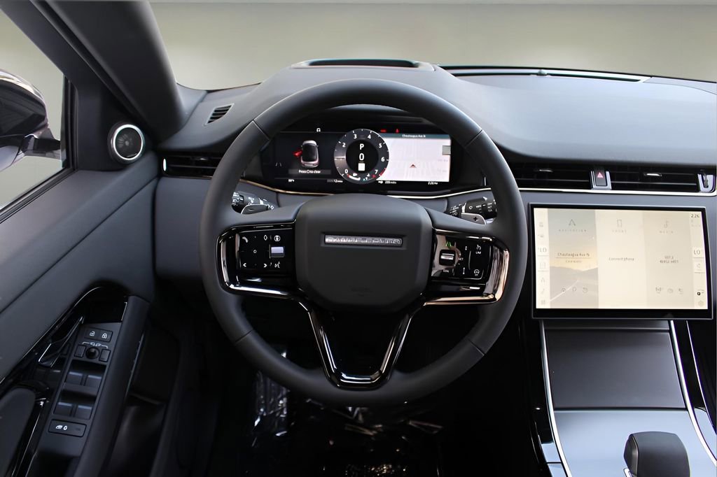 New 2026 Land Rover Range Rover Evoque S AWD/4WD image 15
