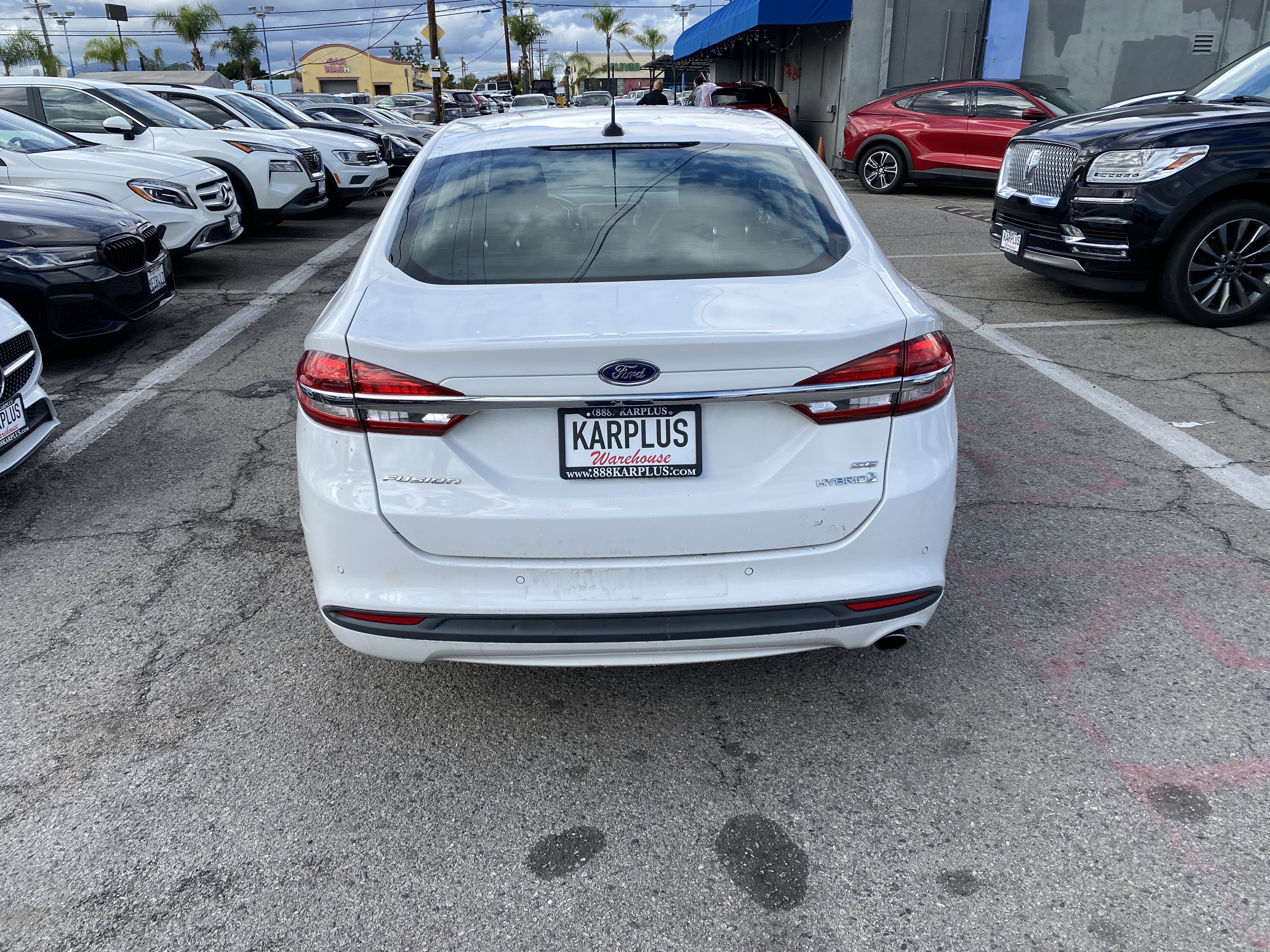 Used 2018 Ford Fusion SE w/ Equipment Group 602A image 9