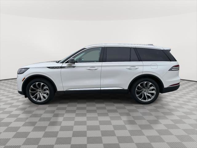 Used 2025 Lincoln Aviator AWD w/ Equipment Group 101A image 4