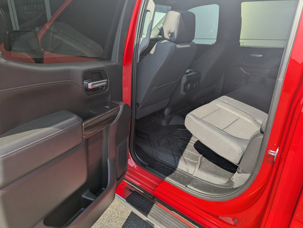 Used 2019 Chevrolet Silverado 1500 RST AWD/4WD image 29