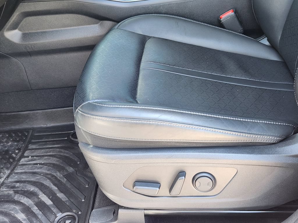 Certified 2023 Kia Sorento EX FWD image 8