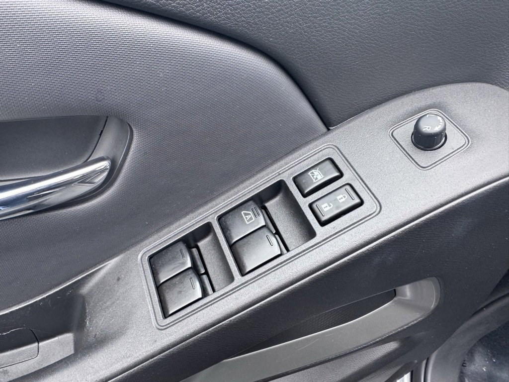 Used 2022 Nissan Frontier SV w/ Technology Package image 21