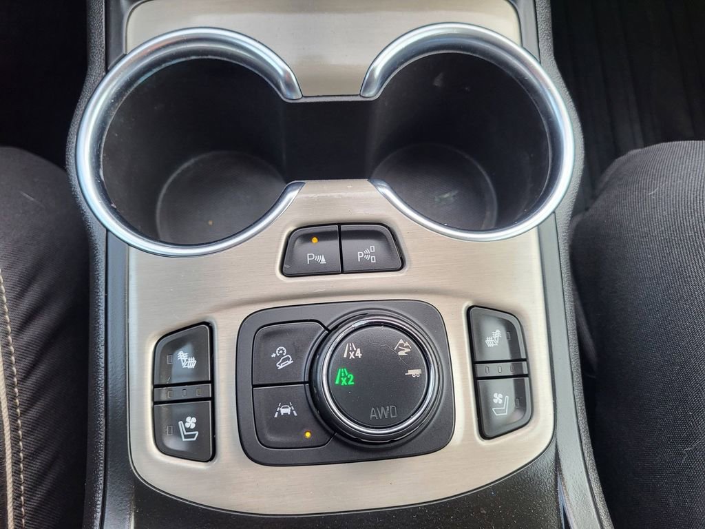 Used 2019 GMC Terrain Denali w/ Advanced Safety Package image 20