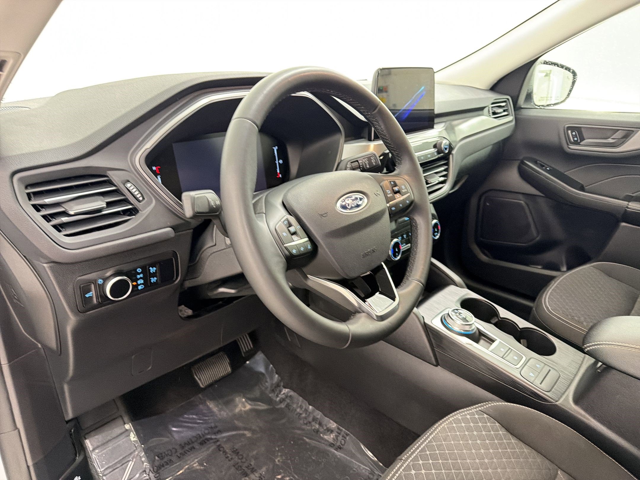 Used 2023 Ford Escape Active FWD image 4