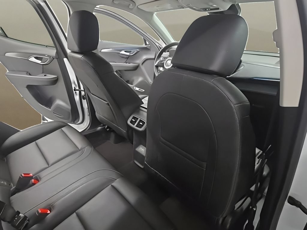 Used 2024 Buick Envision Preferred AWD/4WD image 22