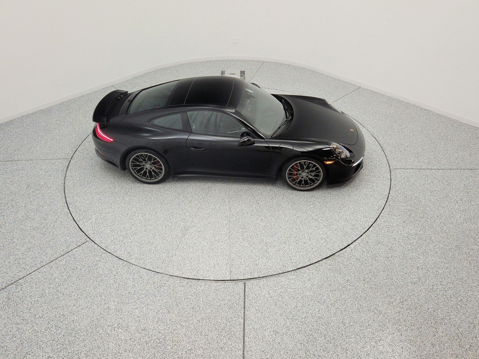 Used 2018 Porsche 911 Carrera 4S AWD/4WD image 12