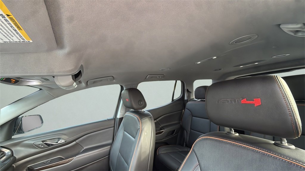 Used 2023 GMC Acadia AT4 w/ Preferred Package image 10