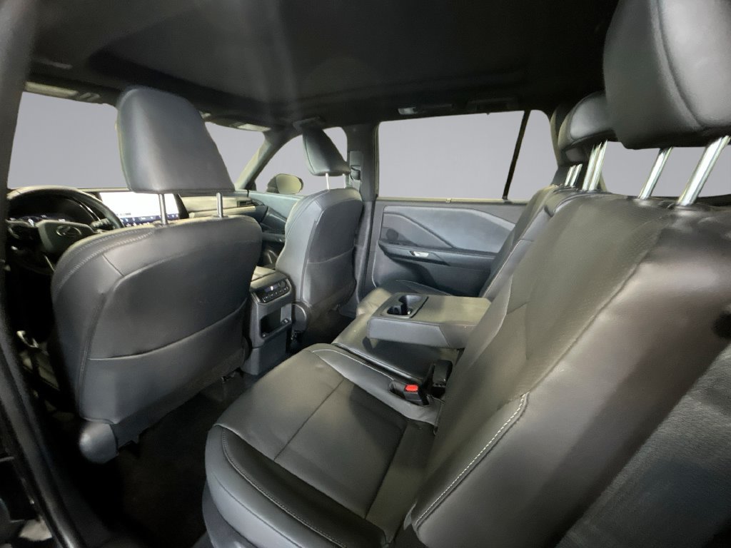 Used 2025 Lexus TX 350 AWD w/ Technology Package image 15