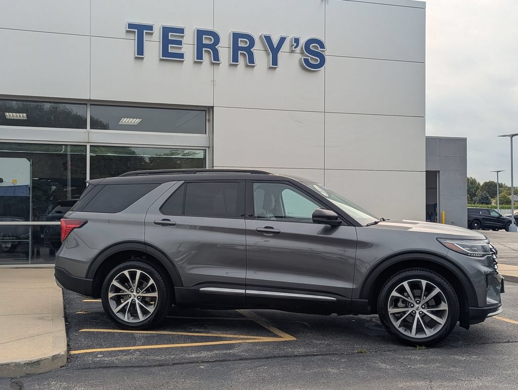 Used 2025 Ford Explorer Platinum w/ Ultimate Package AWD/4WD video 2