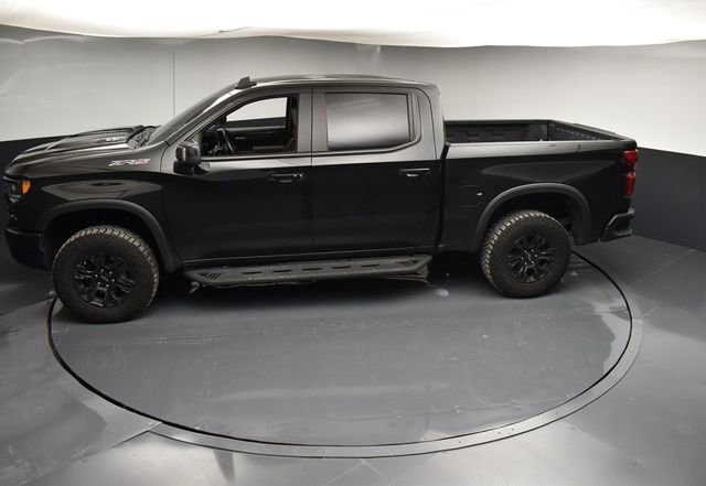 Used 2025 Chevrolet Silverado 1500 ZR2 w/ Technology Package image 48