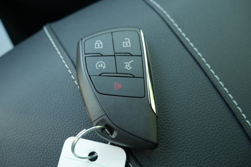 New 2026 Chevrolet Traverse LT w/ Enhanced Driving Package image 18