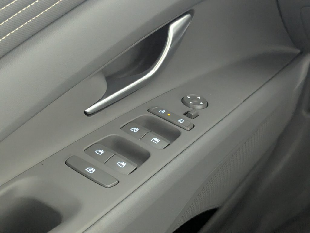 New 2026 Hyundai Elantra SEL Sport Premium FWD image 15