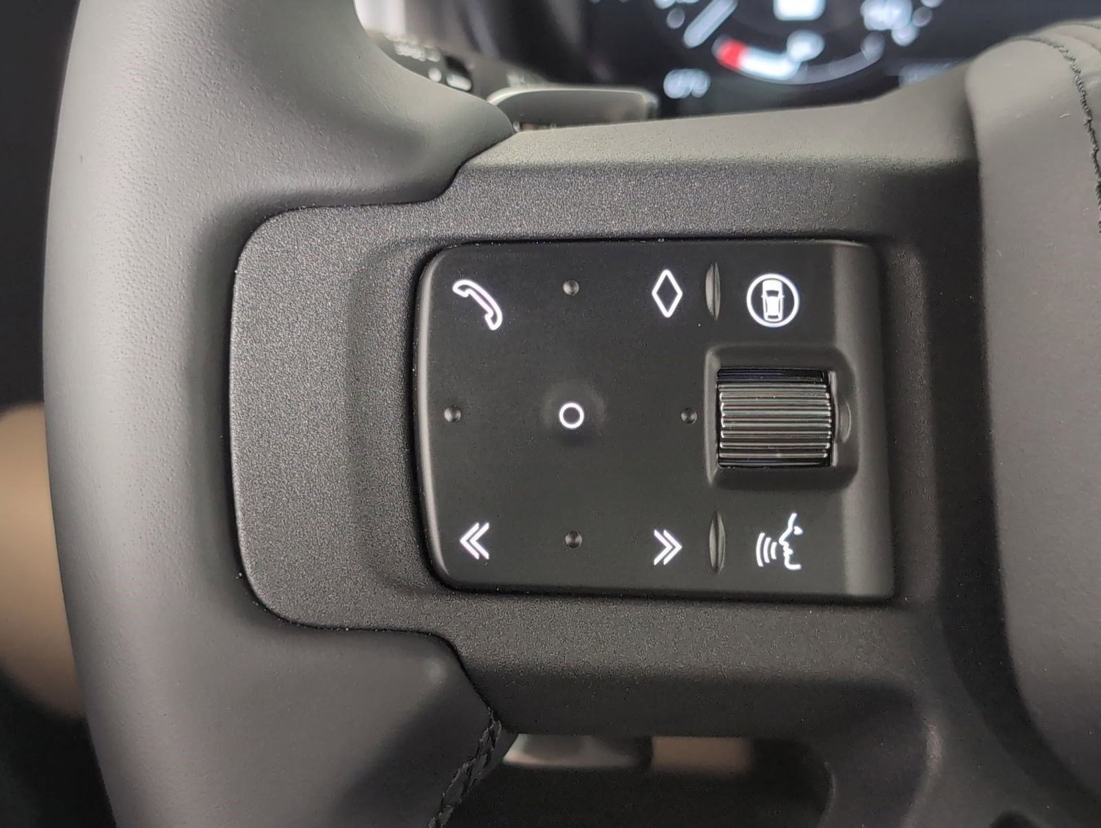 New 2026 Land Rover Defender 130 V8 image 15