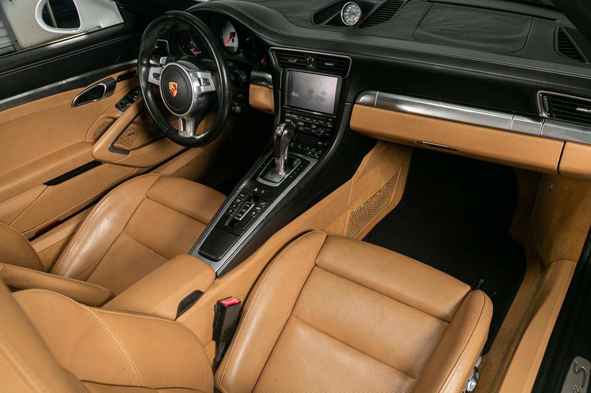 Used 2015 Porsche 911 Carrera S image 15