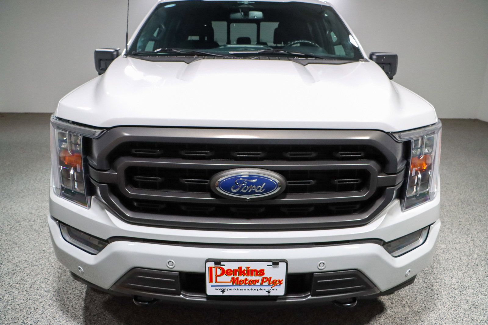 Used 2023 Ford F150 XLT w/ Equipment Group 302A High image 4