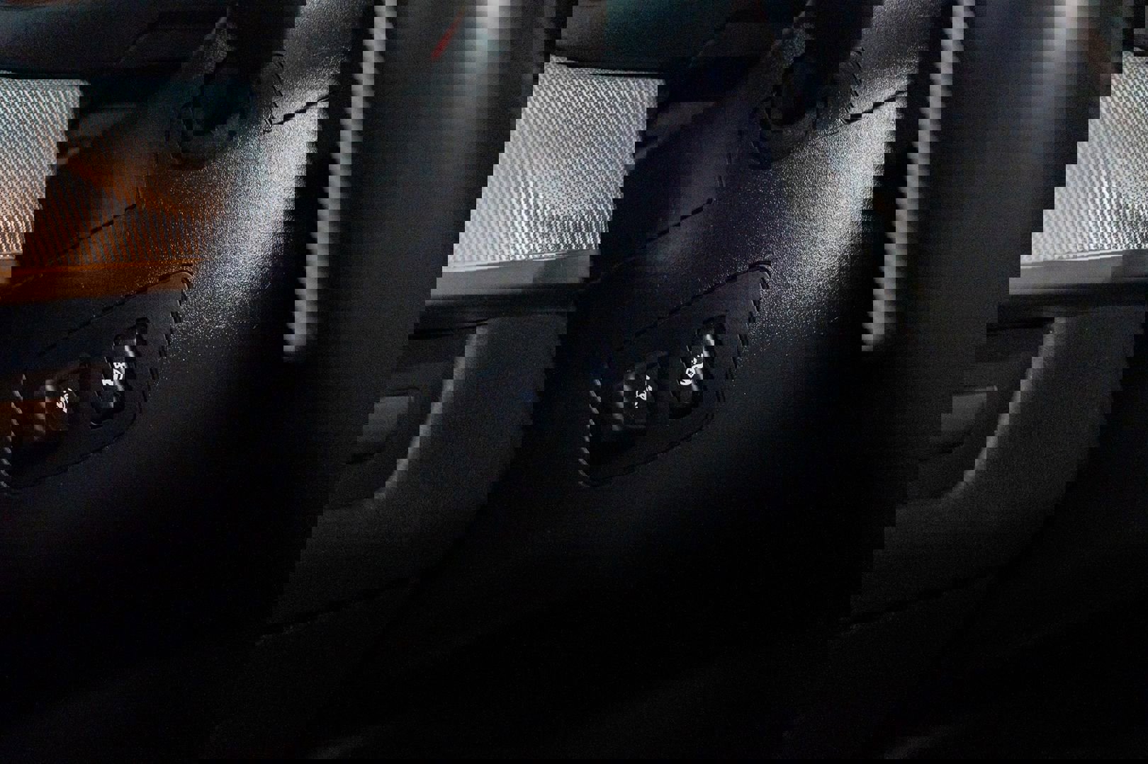 Used 2016 BMW M5 image 21