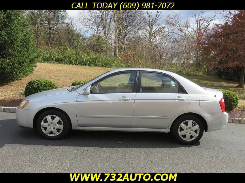 Used 2006 Kia Spectra EX image 2