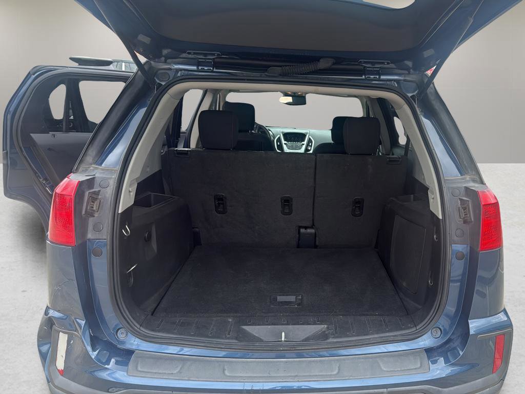 Used 2017 GMC Terrain SLE image 13