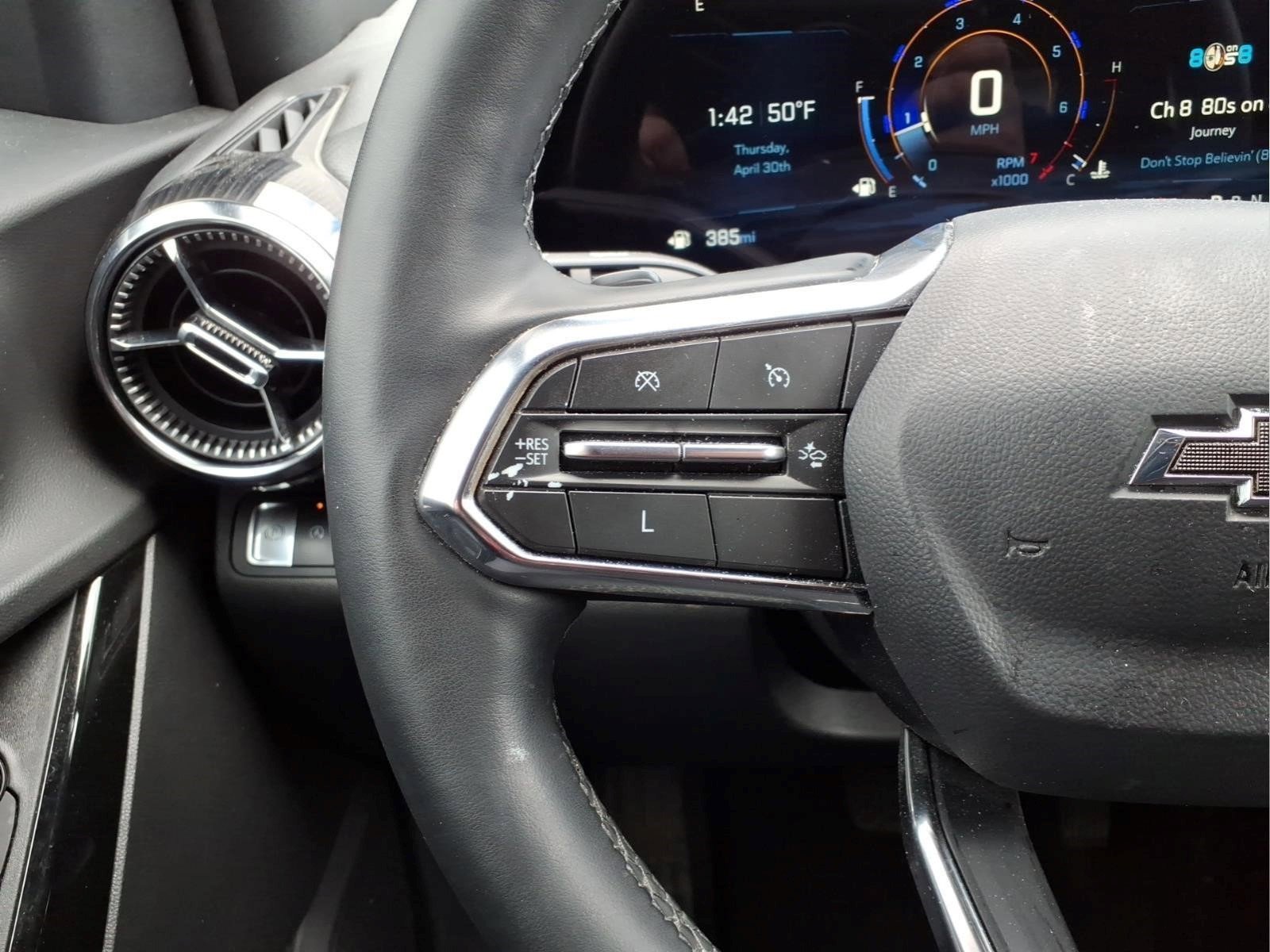 Used 2025 Chevrolet Equinox LT w/ Midnight Edition FWD image 13
