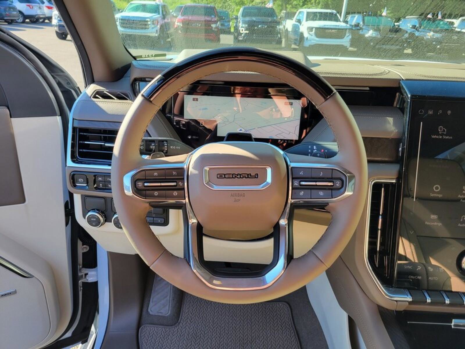 New 2026 GMC Yukon XL Denali w/ Denali Reserve Package image 12