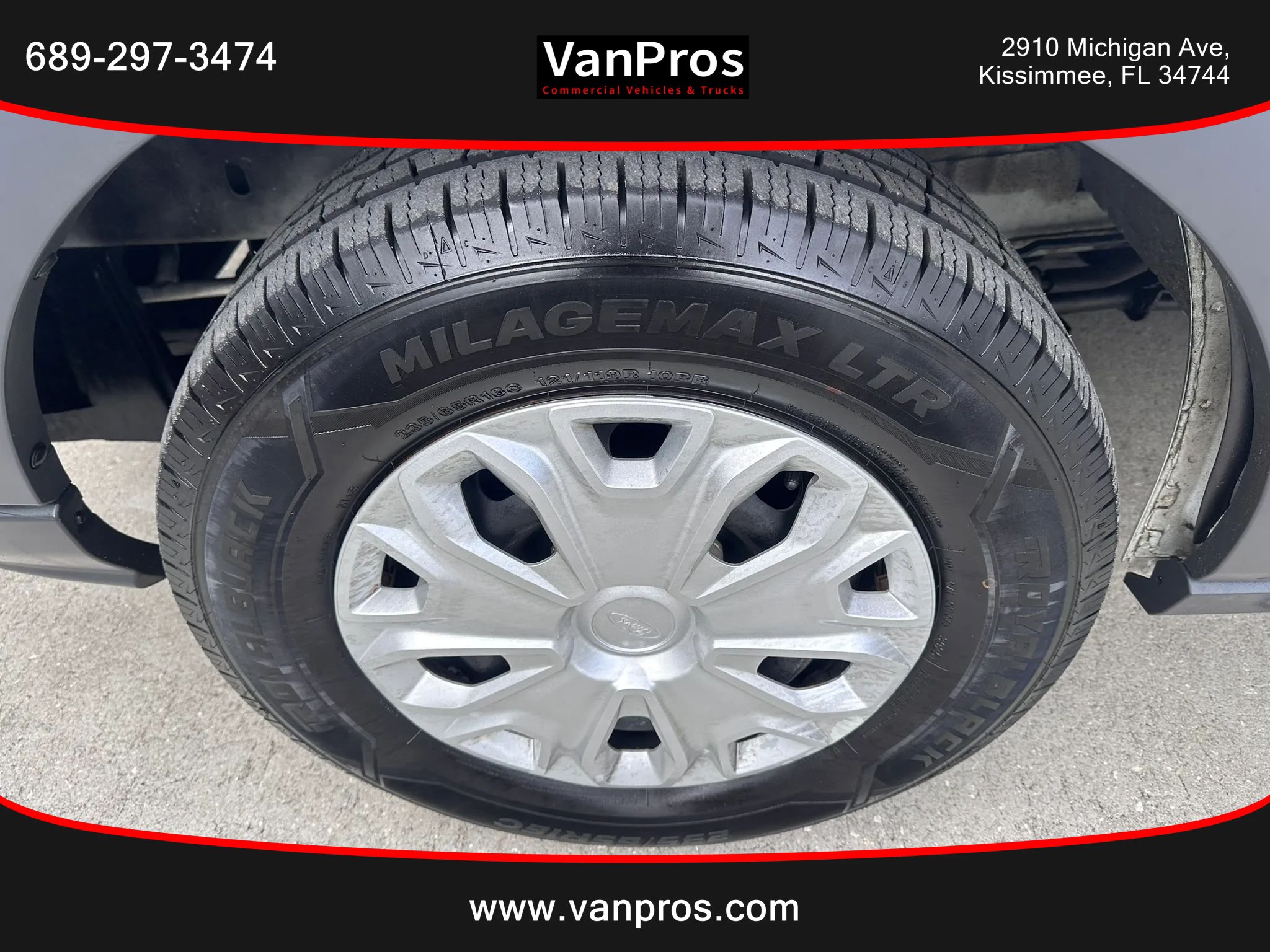 Used 2015 Ford Transit 350 XLT RWD image 19