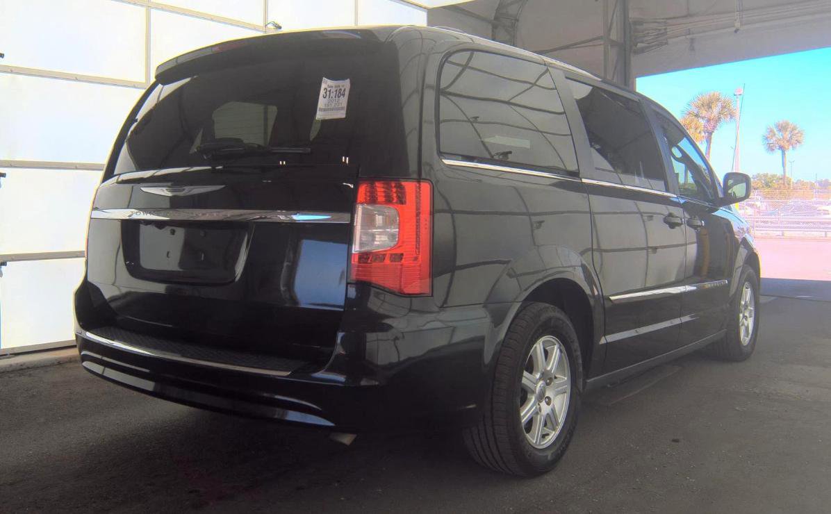 Used 2012 Chrysler Town & Country Touring w/ Entertainment Group #1 image 4
