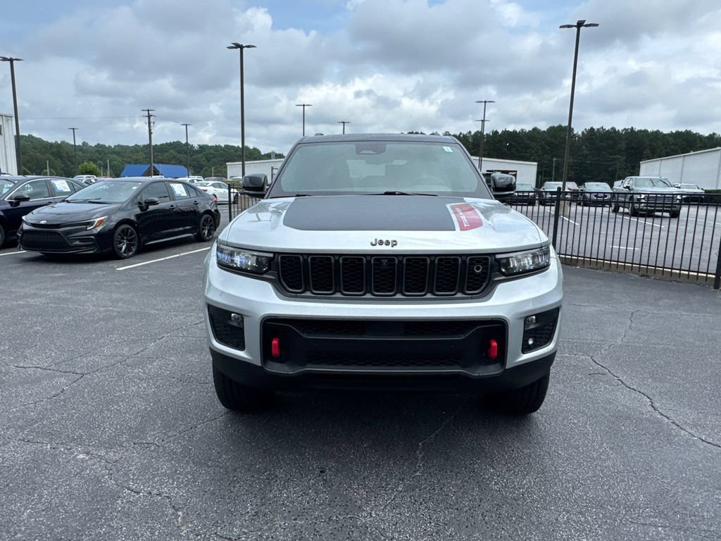 Used 2022 Jeep Grand Cherokee Trailhawk w/ ADV Protech Group II AWD/4WD image 3