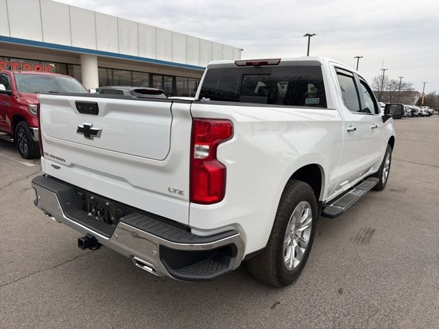 Used 2025 Chevrolet Silverado 1500 LTZ w/ LTZ Premium Package image 3