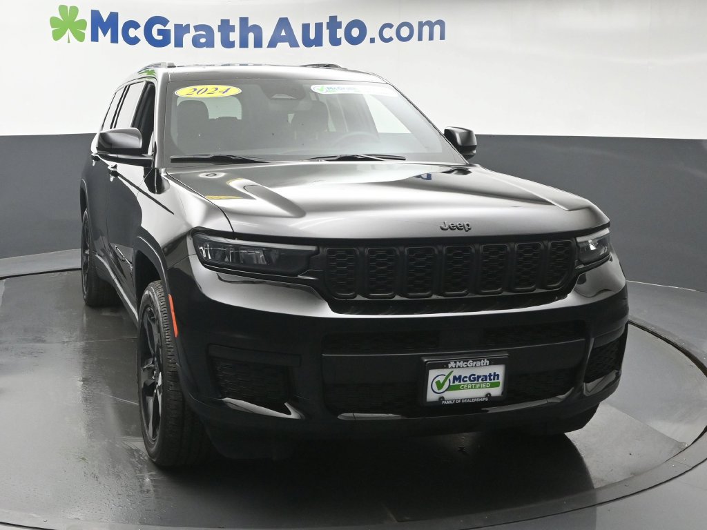 Used 2024 Jeep Grand Cherokee L Altitude AWD/4WD image 5